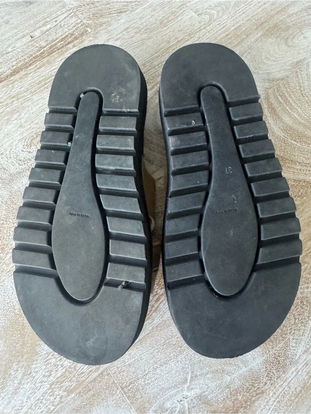 Peserico crossover footbed slides